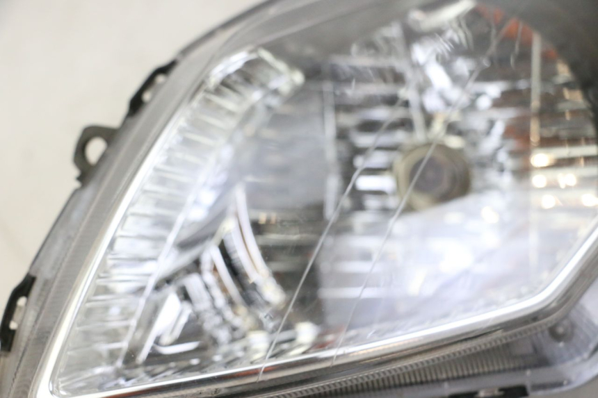photo de FAROL DIANTEIRO DIREITO SYM JOYMAX 125 (2010 - 2017) - Detalhes característicos