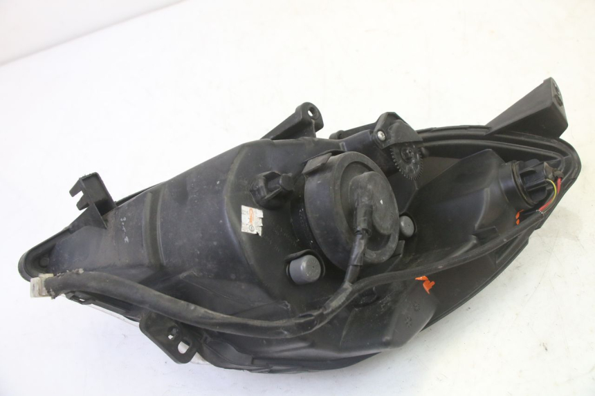 photo de FAROL DIANTEIRO DIREITO PEUGEOT SATELIS 125 (2010 - 2012) - Vista geral