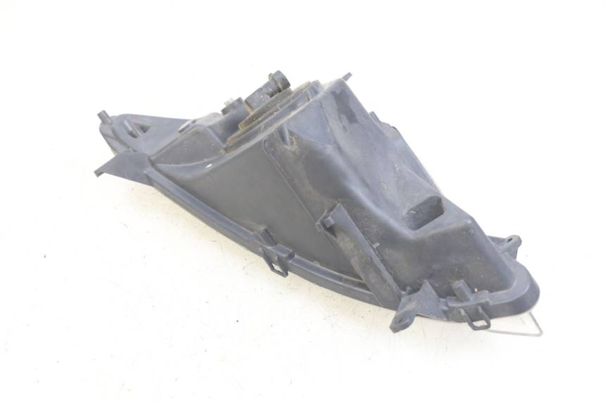 photo de FAROL DIANTEIRO DIREITO PEUGEOT SPEEDFIGHT 3 AIR 50 (2009 - 2015) - Pontos de fixação