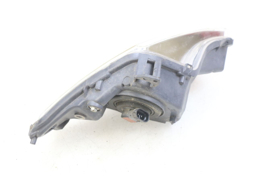 photo de FAROL DIANTEIRO DIREITO PEUGEOT SPEEDFIGHT 3 AIR 50 (2009 - 2015) - Peça verificada