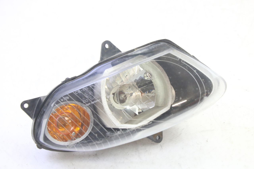 photo de FAROL DIANTEIRO DIREITO YAMAHA TZR 50 (2008 - 2016) - Vista principal