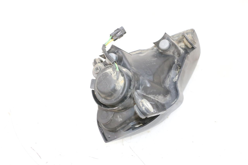 photo de FAROL DIANTEIRO DIREITO YAMAHA YFM R RAPTOR 250 (2008 - 2014) - Zoom do estado de desgaste