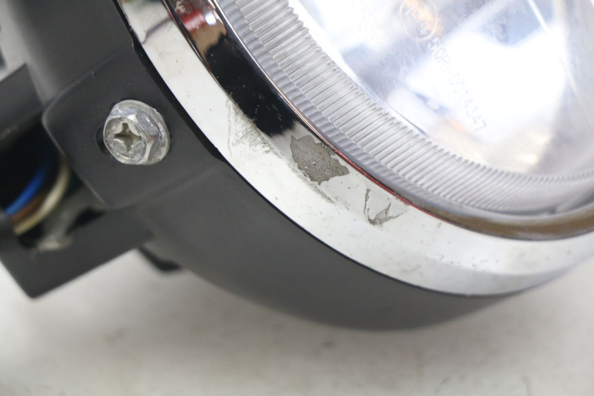 photo de FAROL DIANTEIRO EFUN E2GO 1 (2017 - 2021) - Zoom do estado de desgaste