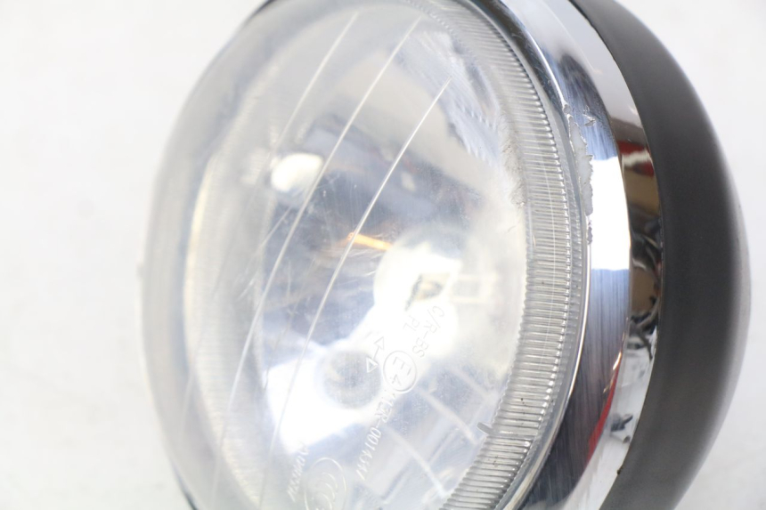 photo de FAROL DIANTEIRO EFUN E2GO 1 (2017 - 2021) - Pontos de fixação