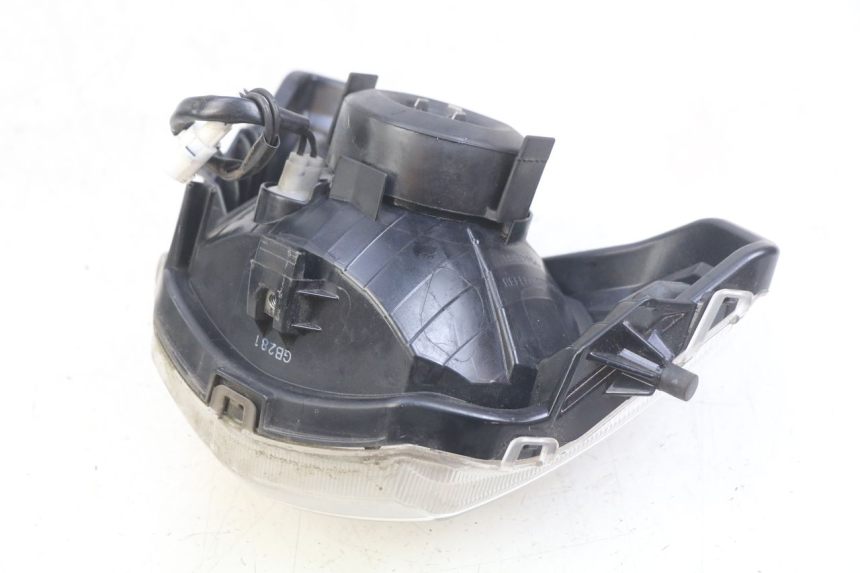 photo de FAROL DIANTEIRO YAMAHA D'ELIGHT DELIGHT 125 (2017 - 2020) - Zoom do estado de desgaste