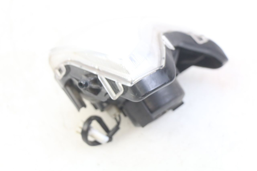 photo de FAROL DIANTEIRO YAMAHA D'ELIGHT DELIGHT 125 (2017 - 2020) - Ampliação técnica