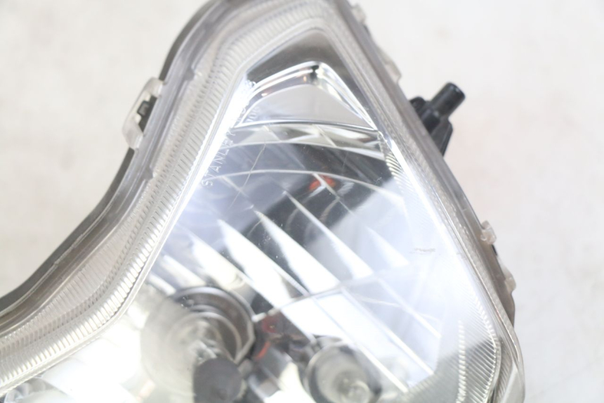 photo de FAROL DIANTEIRO YAMAHA D'ELIGHT DELIGHT 125 (2017 - 2020) - Pontos de fixação