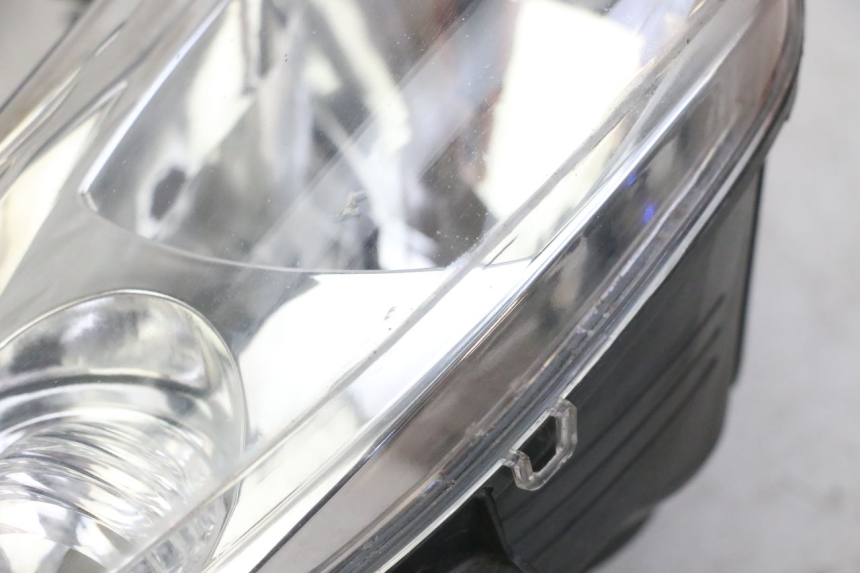 photo de FAROL DIANTEIRO PEUGEOT ELYSTAR 125 (2002 - 2007) - Peça verificada