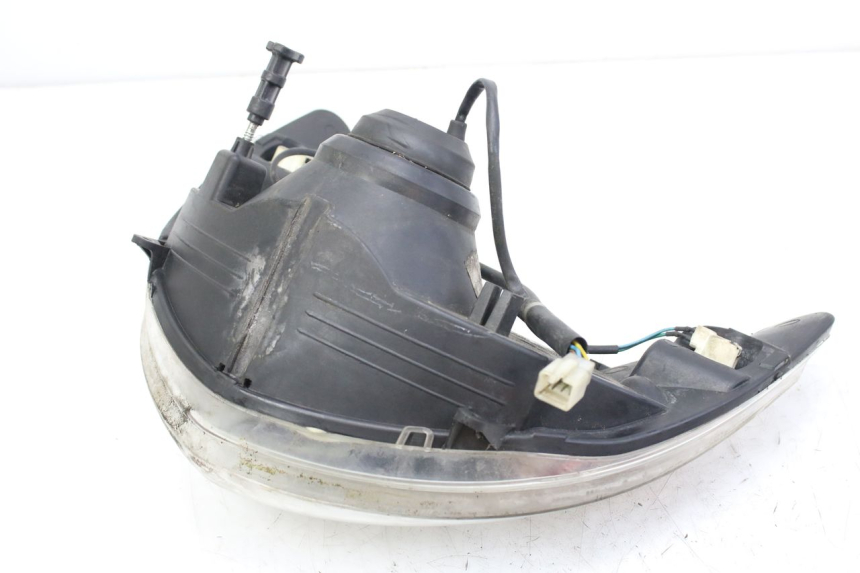 photo de FAROL DIANTEIRO PEUGEOT ELYSTAR 50 (2002 - 2014) - Estado da superfície