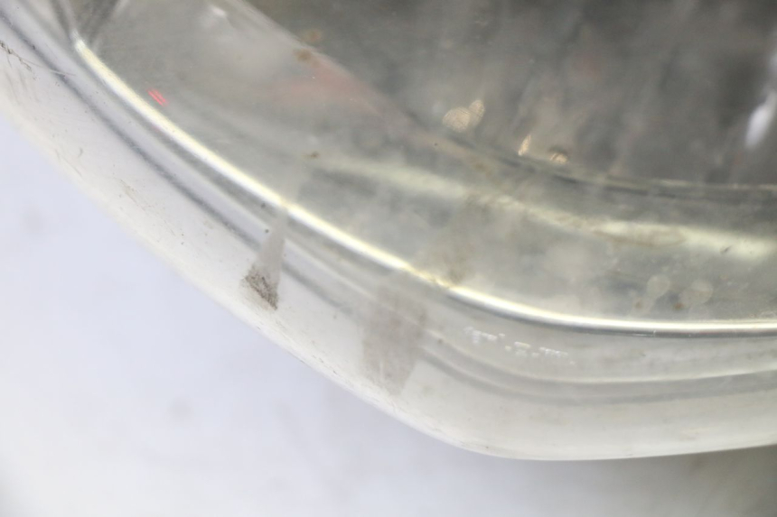 photo de FAROL DIANTEIRO PEUGEOT ELYSTAR 50 (2002 - 2014) - Detalhe da peça