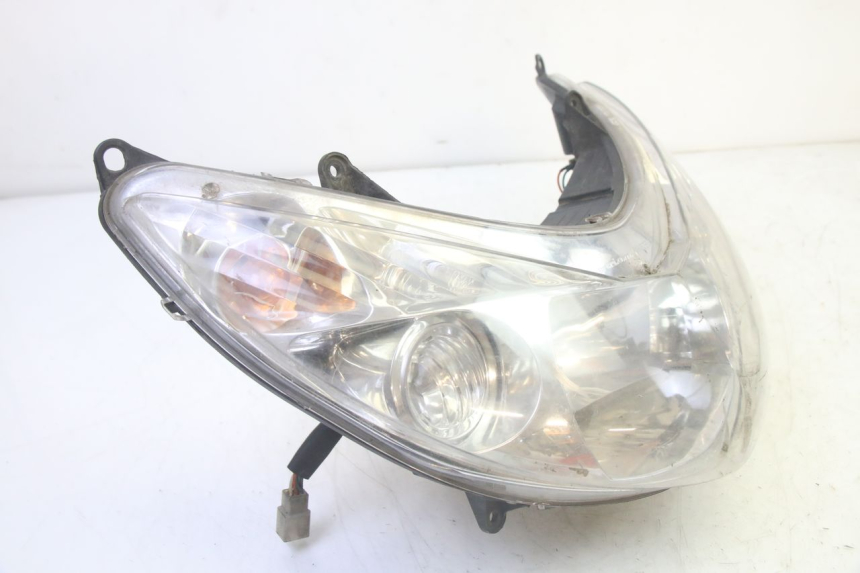 photo de FAROL DIANTEIRO PEUGEOT ELYSTAR 50 (2002 - 2014) - Zoom do estado de desgaste