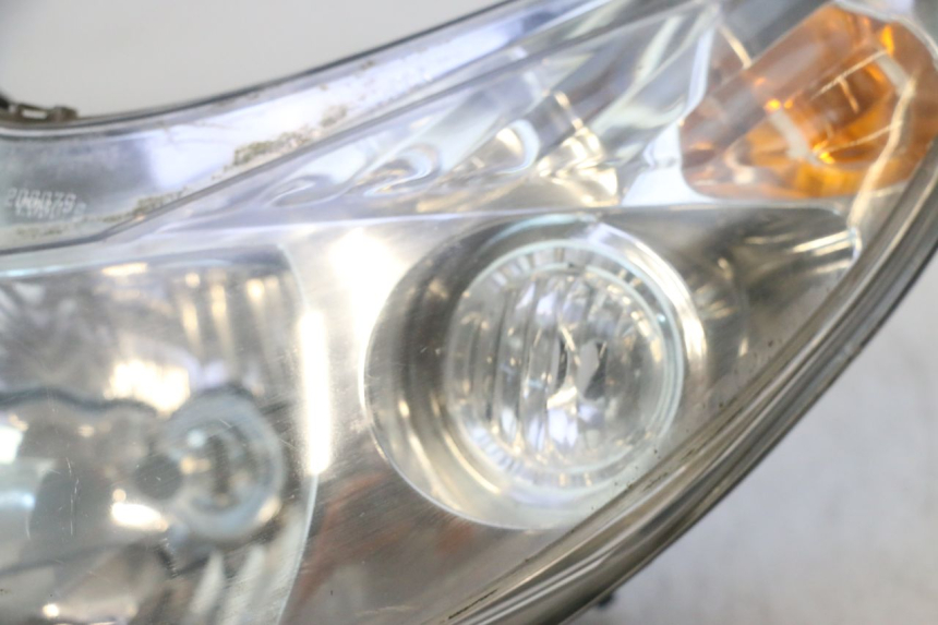 photo de FAROL DIANTEIRO PEUGEOT ELYSTAR 50 (2002 - 2014) - Zoom de qualidade