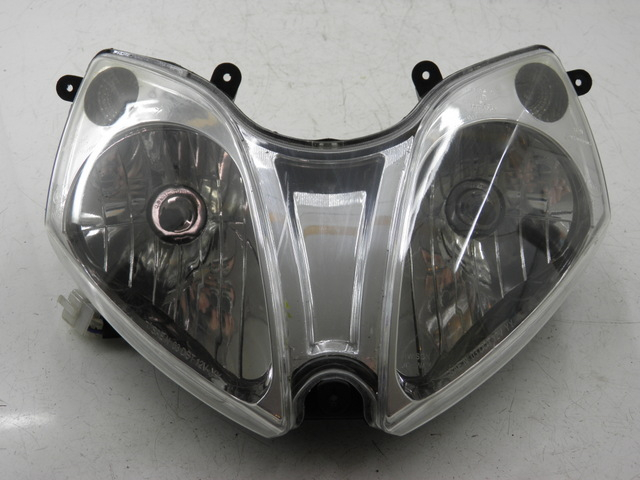 photo de FAROL DIANTEIRO EUROCKA MATADOR 4T 50 (2010 - 2016) - Vista principal
