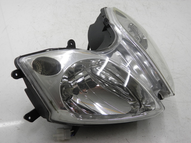 photo de FAROL DIANTEIRO EUROCKA MATADOR 4T 50 (2010 - 2016) - Detalhe da peça
