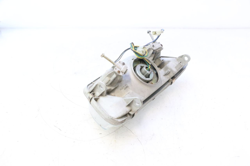 photo de FAROL DIANTEIRO MBK EVOLIS 80 (1993 - 1999) - Pontos de fixação