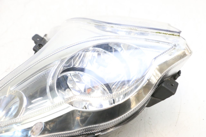 photo de PHARE AVANT KEEWAY F-ACT FACT EVO 50 (2020 - 2026) - Detalhes característicos