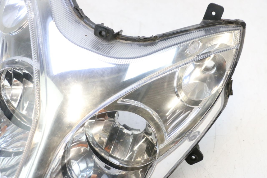 photo de PHARE AVANT KEEWAY F-ACT FACT EVO 50 (2020 - 2026) - Estado da superfície