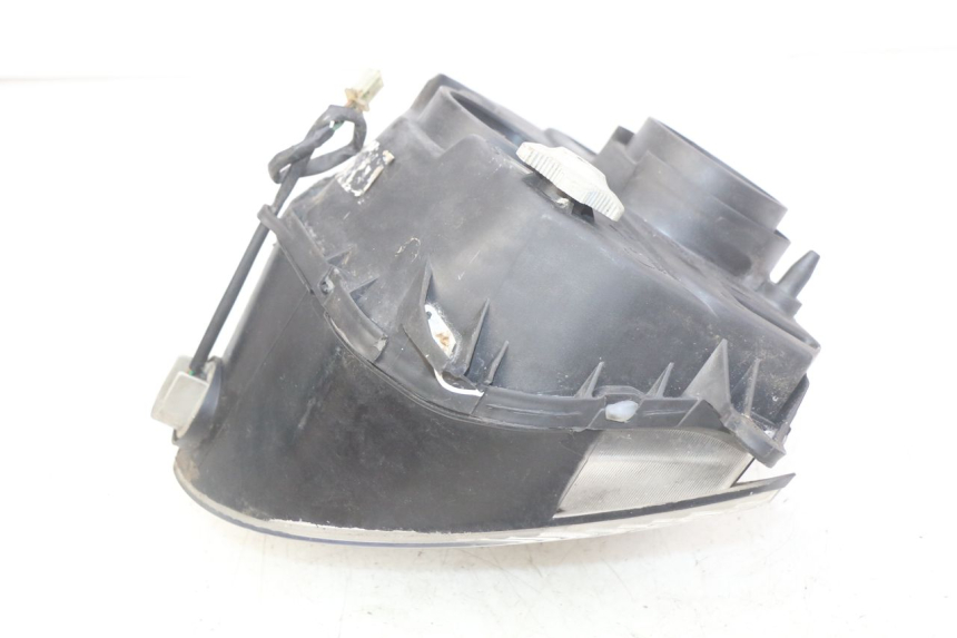 photo de FAROL DIANTEIRO HONDA FES PANTHEON 2T 125 (1998 - 2002) - Detalhe da peça