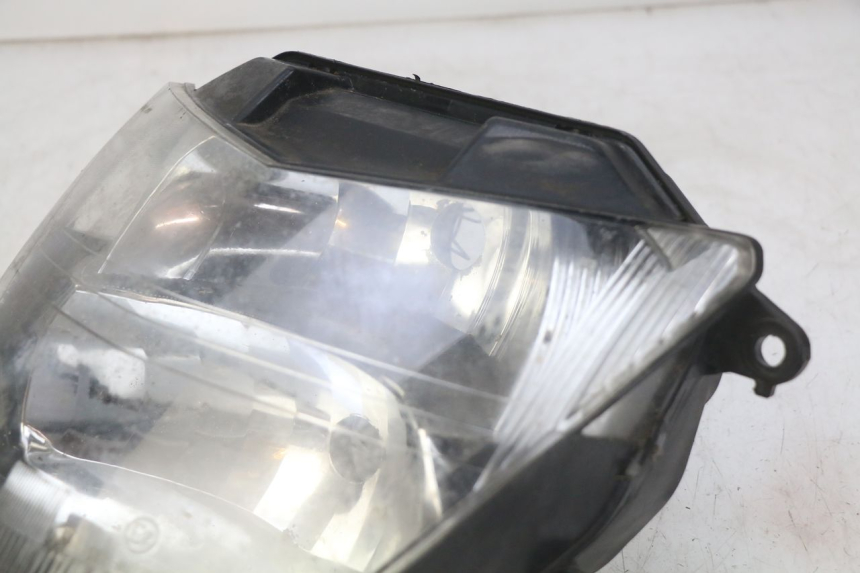 photo de FAROL DIANTEIRO HONDA FES PANTHEON 2T 125 (1998 - 2002) - Detalhes característicos