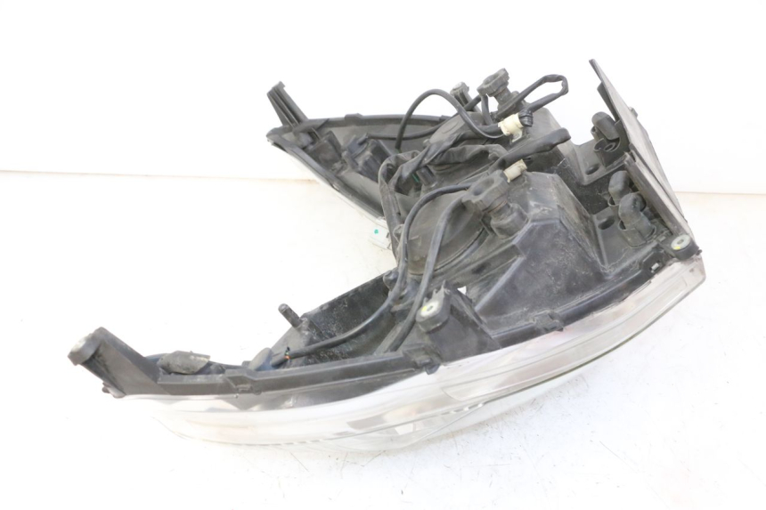 photo de FAROL DIANTEIRO HONDA FES S-WING SWING ABS 125 (2007 - 2015) - Zoom do estado de desgaste