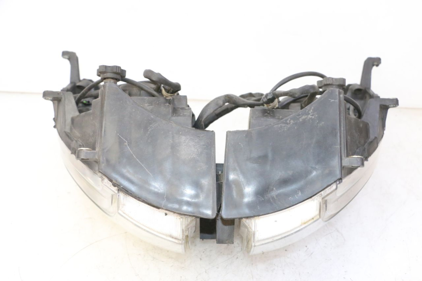 photo de FAROL DIANTEIRO HONDA FES S-WING SWING ABS 125 (2007 - 2015) - Outro ângulo de visão
