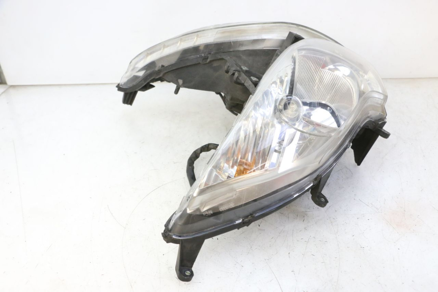 photo de FAROL DIANTEIRO HONDA FES S-WING SWING ABS 125 (2007 - 2015) - Estado da superfície