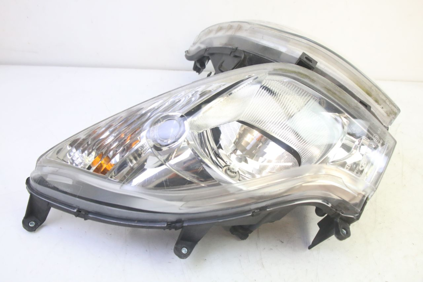 photo de FAROL DIANTEIRO HONDA FES S-WING SWING ABS 125 (2007 - 2015) - Zoom do estado de desgaste
