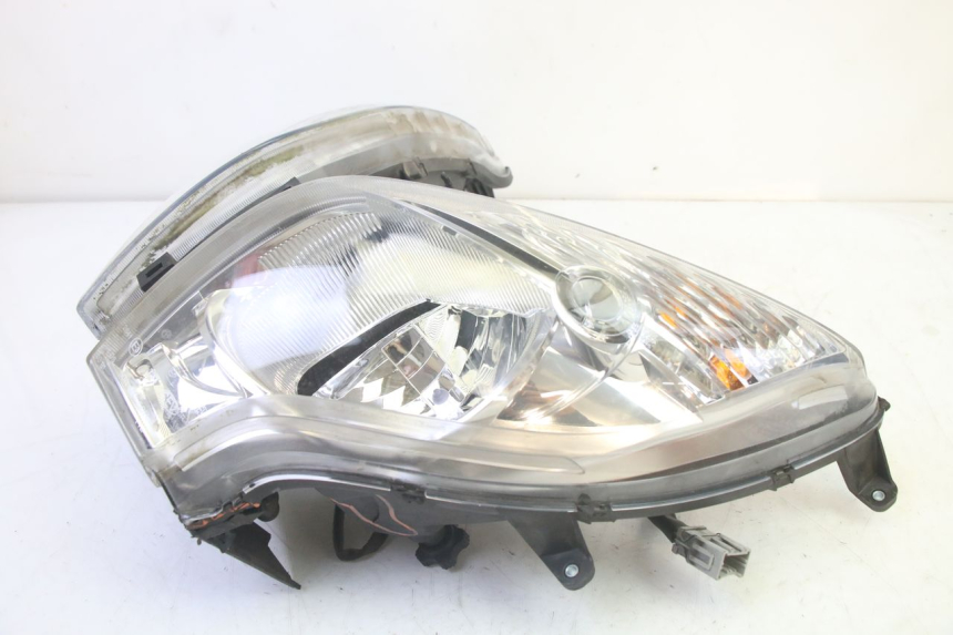 photo de FAROL DIANTEIRO HONDA FES S-WING SWING ABS 125 (2007 - 2015) - Outro ângulo de visão