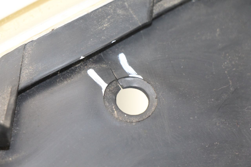 photo de FAROL DIANTEIRO LINTEX FEVER 2T 50 (2009 - 2022) - Detalhes característicos