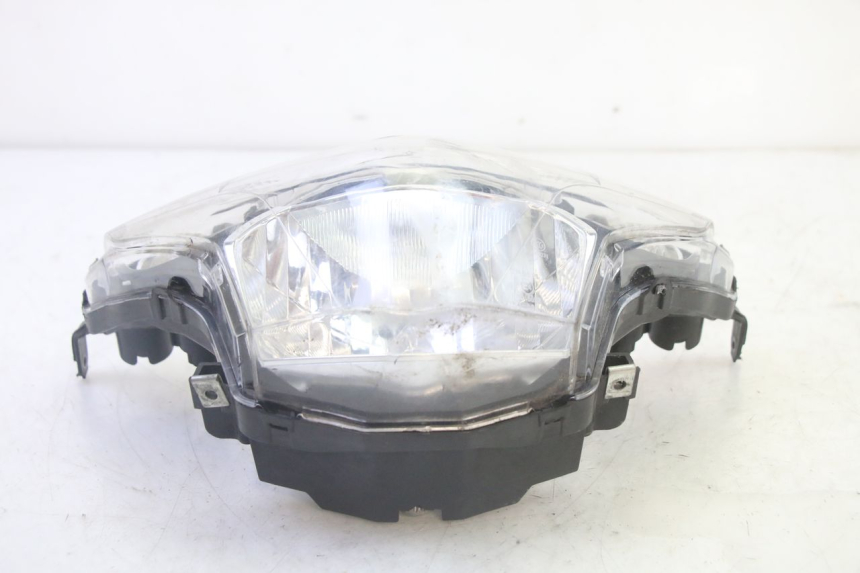 photo de FAROL DIANTEIRO STAHO FH 50 (2018 - 2019) - Vista geral