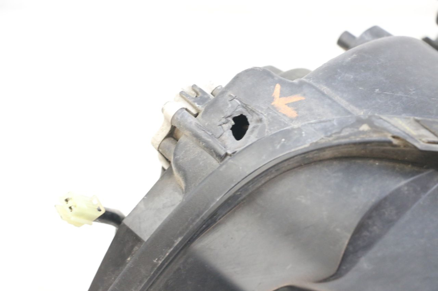 photo de FAROL DIANTEIRO YAMAHA FJR ABS 1300 (2006 - 2012) - Zoom do estado de desgaste