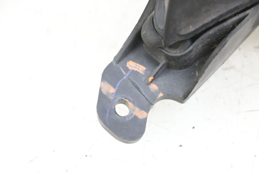 photo de FAROL DIANTEIRO YAMAHA FJR ABS 1300 (2006 - 2012) - Outro ângulo de visão