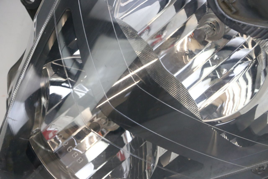 photo de FAROL DIANTEIRO HONDA FJS SILVERWING SILVER WING 600 (2001 - 2010) - Vista de perto