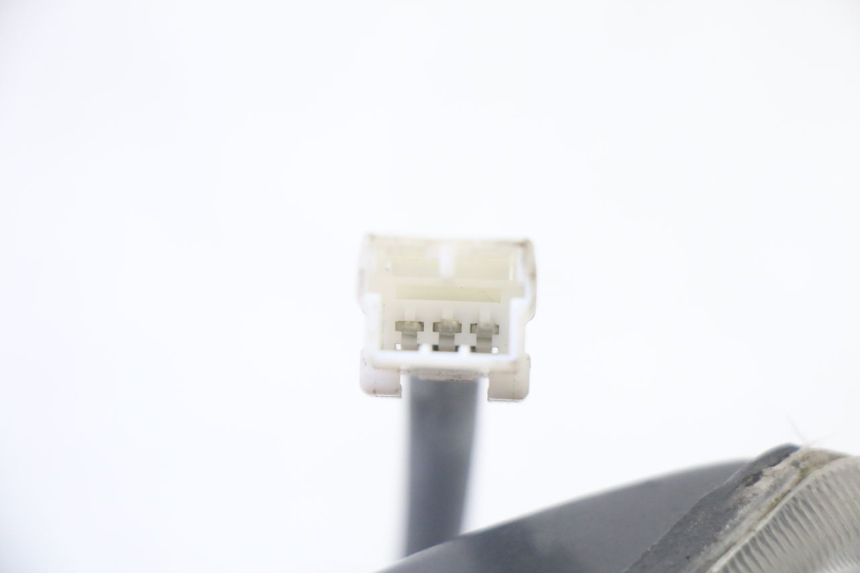 photo de FAROL DIANTEIRO PIAGGIO FLY 2T 50 (2004 - 2017) - Estado da superfície