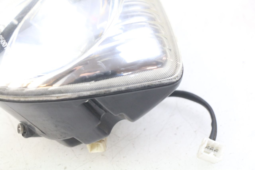 photo de FAROL DIANTEIRO PIAGGIO FLY 100 (2006 - 2010) - Zoom do estado de desgaste