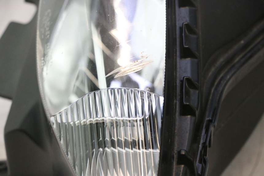 photo de FAROL DIANTEIRO YAMAHA FZ8 800 (2010 - 2016) - Ampliação dos componentes