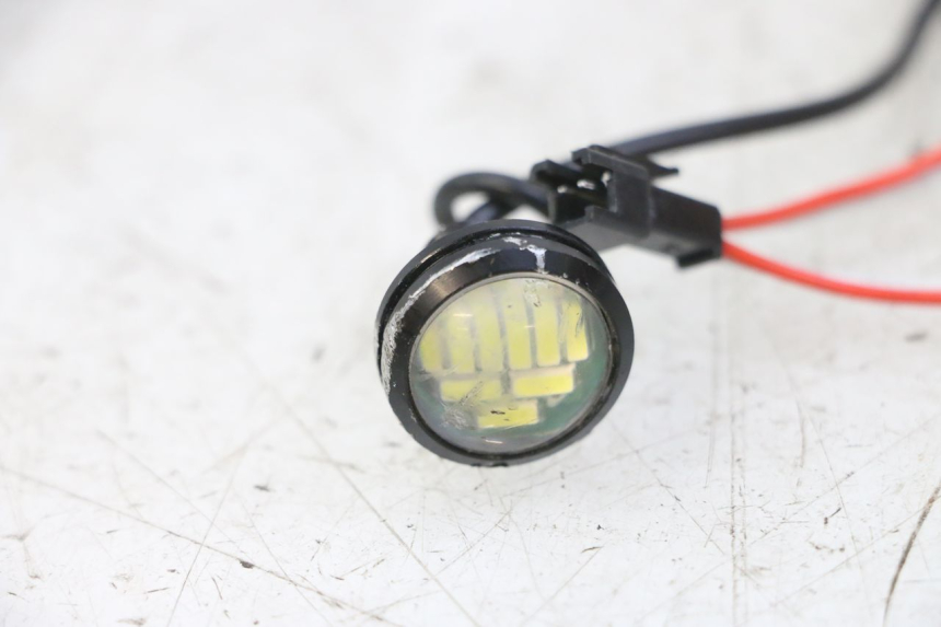 photo de FAROL DIANTEIRO ESQUERDO DUALTRON AMINIA 1 - Outro ângulo de visão