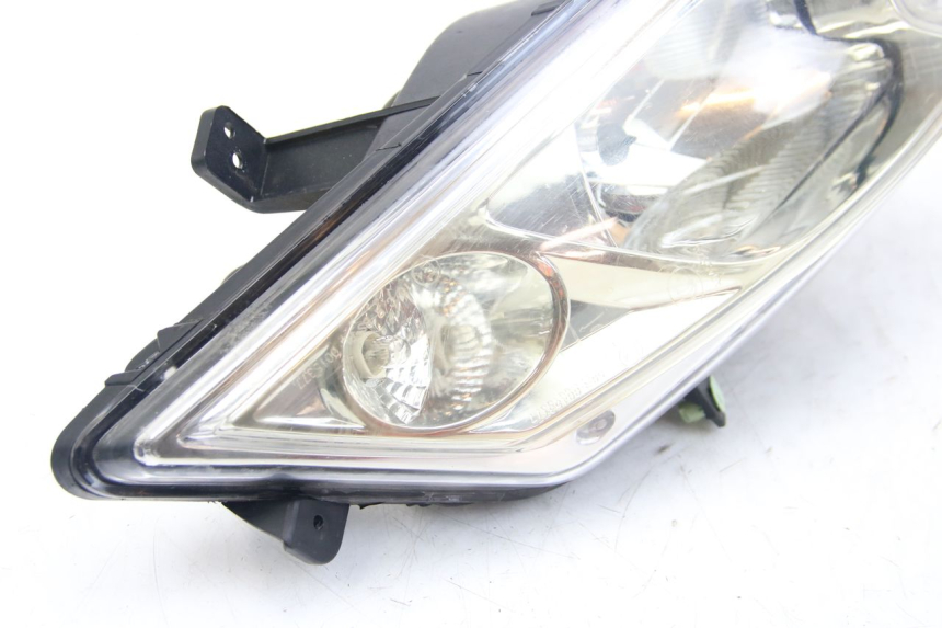photo de FAROL DIANTEIRO ESQUERDO PEUGEOT CITYSTAR AIR 125 (2014 - 2017) - Detalhe da peça