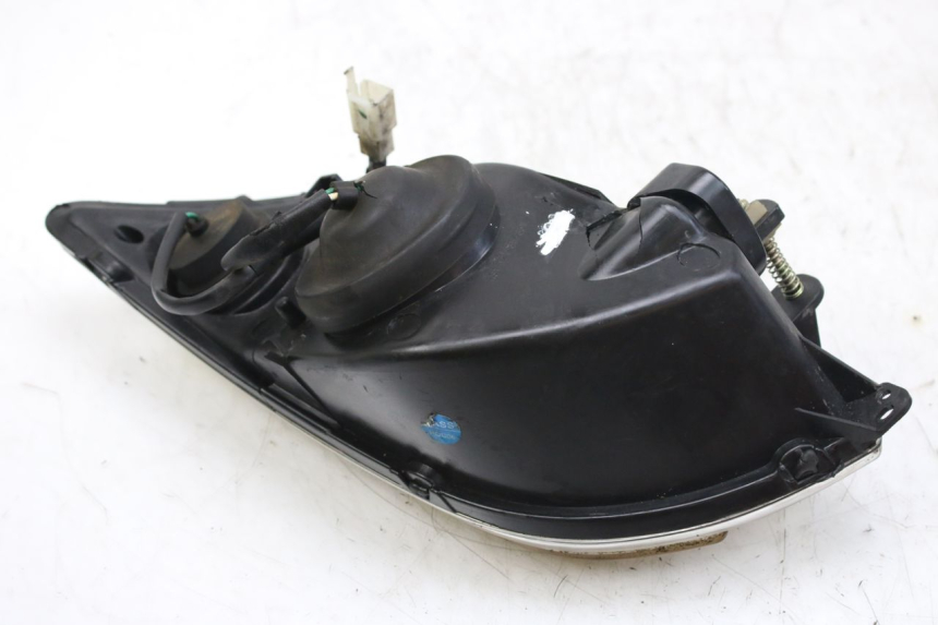 photo de FAROL DIANTEIRO ESQUERDO PEUGEOT CITYSTAR 50 (2013 - 2017) - Zoom do estado de desgaste