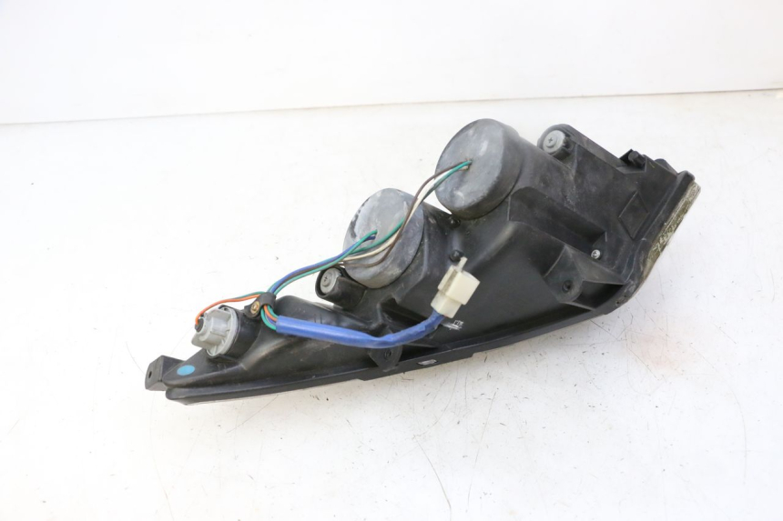 photo de FAROL DIANTEIRO ESQUERDO KYMCO DINK STREET 125 (2009 - 2014) - Ampliação técnica