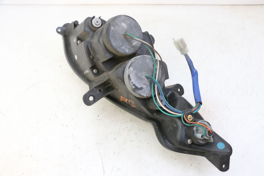 photo de FAROL DIANTEIRO ESQUERDO KYMCO DINK STREET 125 (2009 - 2014) - Vista geral