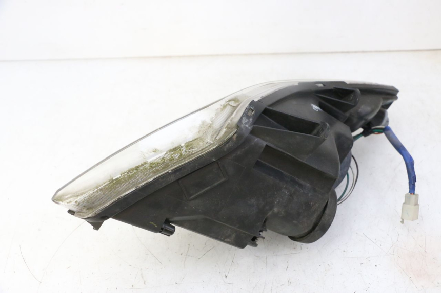 photo de FAROL DIANTEIRO ESQUERDO KYMCO DINK STREET 125 (2009 - 2014) - Estado da superfície
