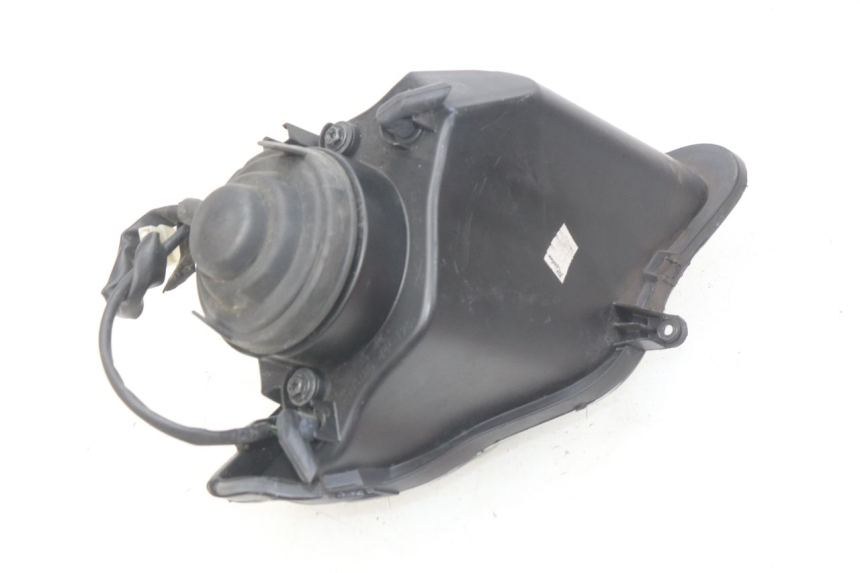 photo de FAROL DIANTEIRO ESQUERDO PEUGEOT GEOPOLIS 400 (2007 - 2013) - Zoom do estado de desgaste