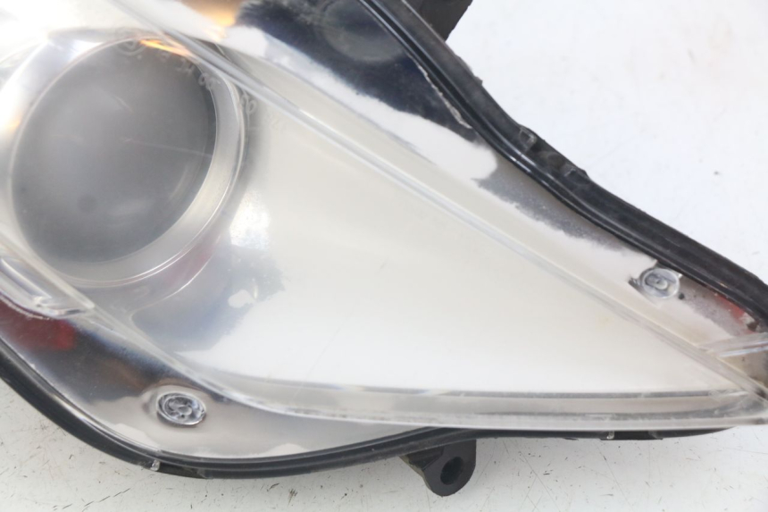 photo de FAROL DIANTEIRO ESQUERDO PEUGEOT GEOPOLIS 400 (2007 - 2013) - Pontos de fixação