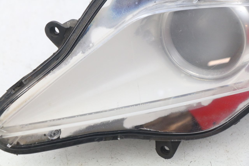 photo de FAROL DIANTEIRO ESQUERDO PEUGEOT GEOPOLIS 400 (2007 - 2013) - Estado da superfície