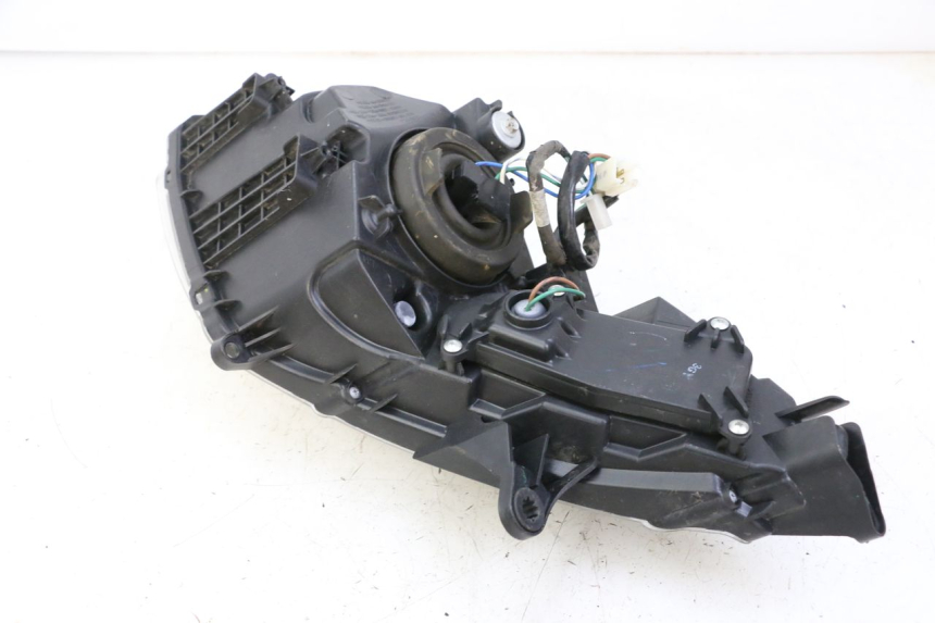 photo de FAROL DIANTEIRO ESQUERDO SYM JOYMAX 125 (2010 - 2017) - Detalhe da peça