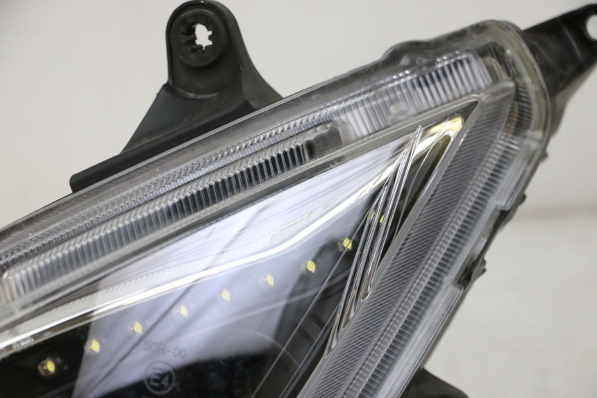 photo de FAROL DIANTEIRO ESQUERDO SYM JOYMAX 125 (2010 - 2017) - Vista do produto