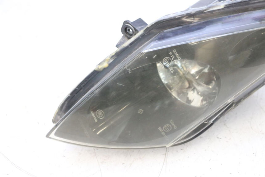 photo de PHARE AVANT GAUCHE KEEWAY MATRIX RX9 125 (2006 - 2007) - Detalhes característicos