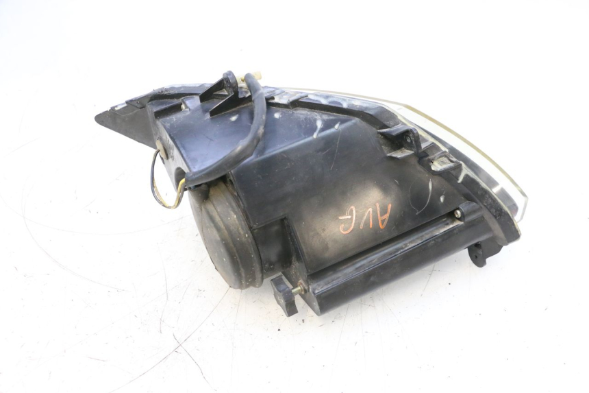 photo de PHARE AVANT GAUCHE KEEWAY MATRIX RX9 125 (2006 - 2007) - Pontos de fixação