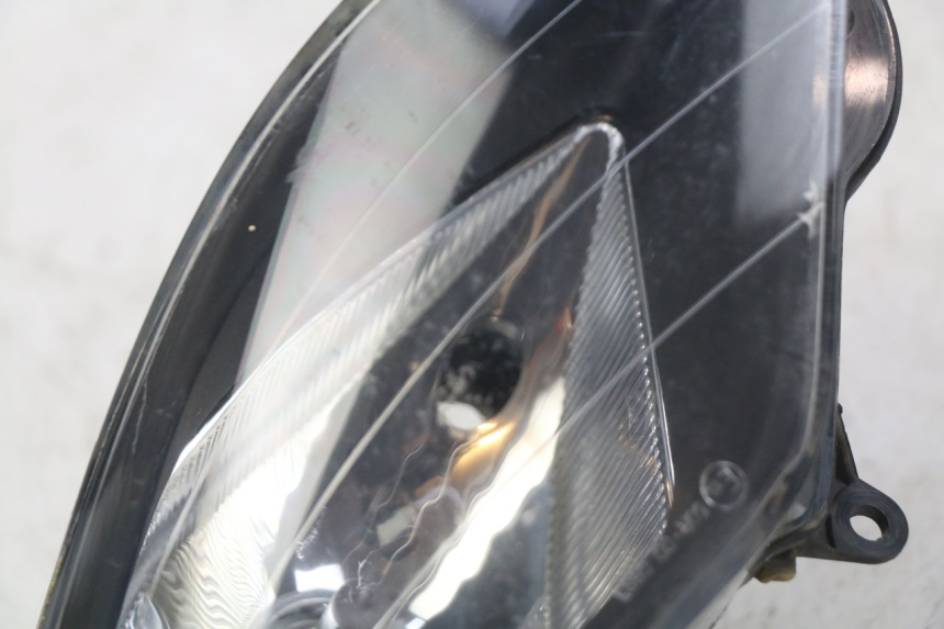 photo de FAROL DIANTEIRO ESQUERDO GILERA NEXUS 125 (2007 - 2009) - Outro ângulo de visão